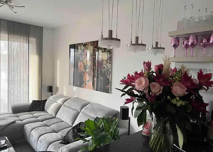 Luxus Koeln/phantasialand/bonn/ Messe